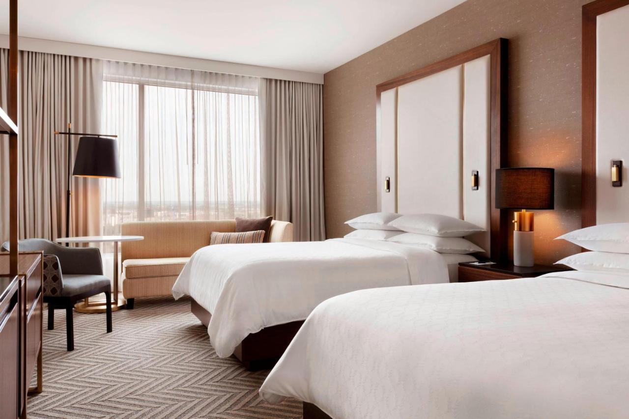 Sheraton Saint-Hyacinthe Hotel Exterior foto
